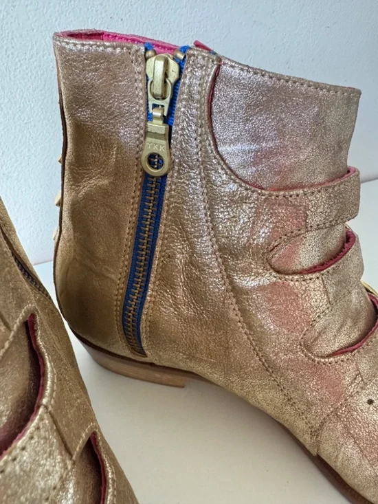 MODERN VICE NYC Handmade Leather Boot Metallic Gold Zip Up Buckle Size 37 Fringe - Picture 8 of 15